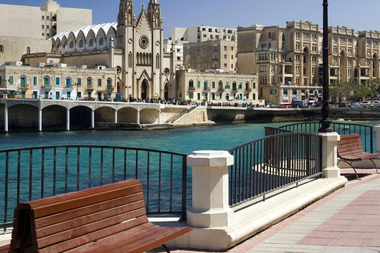 Chic 2Br Penthouse Steps From The Promenade Apartment Sliema Exterior photo