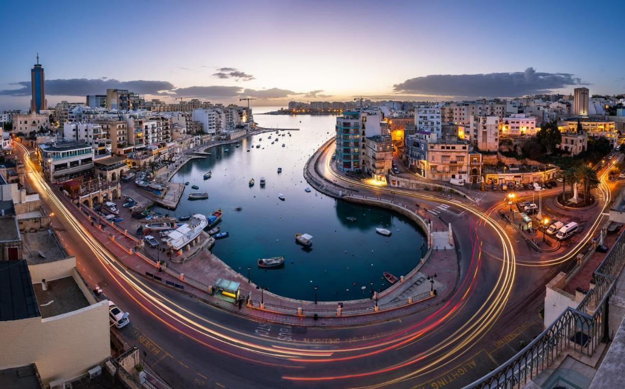 Chic 2Br Penthouse Steps From The Promenade Apartment Sliema Exterior photo