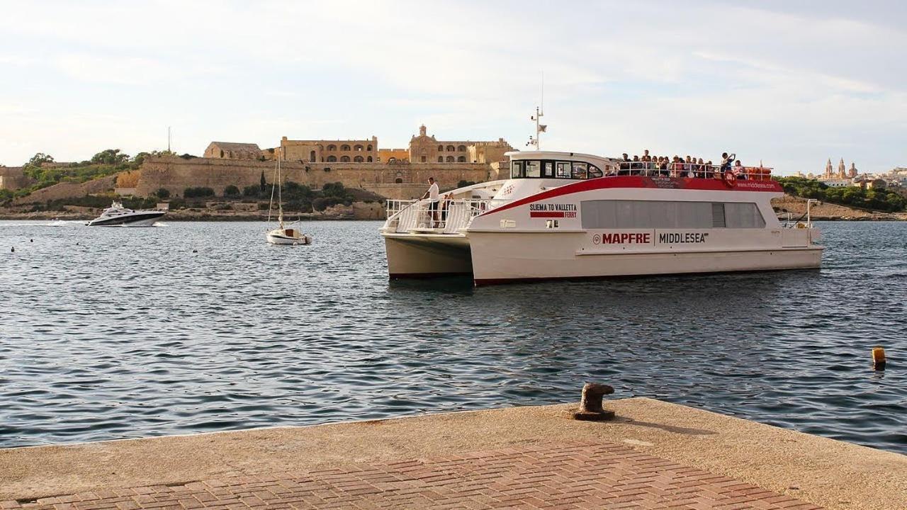 Chic 2Br Penthouse Steps From The Promenade Apartment Sliema Exterior photo